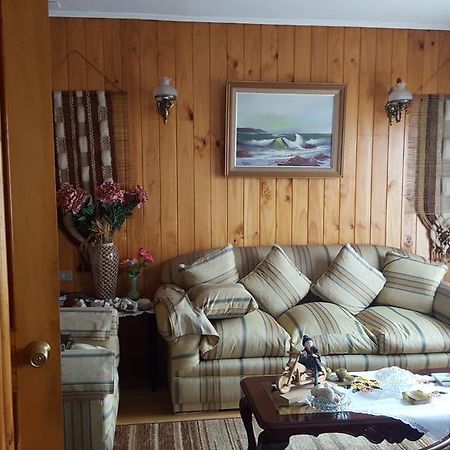 Hostal Costa Azul กัสโตร ภายนอก รูปภาพ